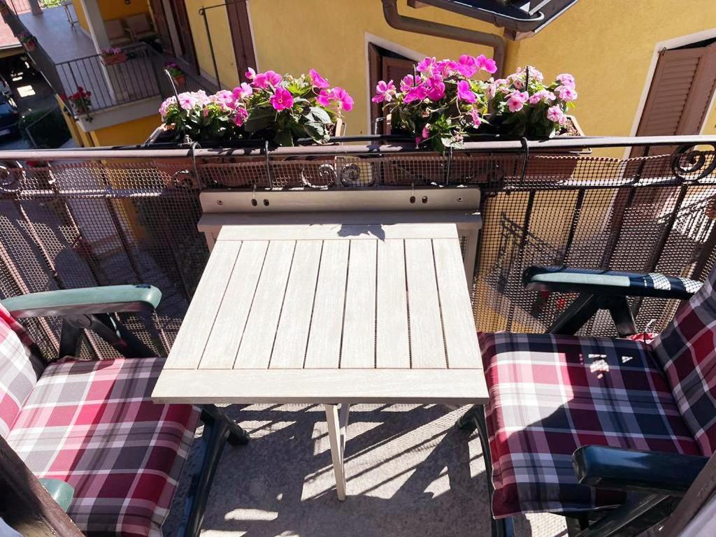 Stella Apartment Baveno Bagian luar foto